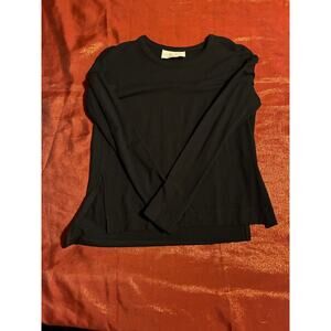 cale Top Womens S Black Long Sleeve Crewneck Side Slit KniShirt Lightweight